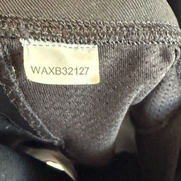 CALIA Women's 7" Essential High-Rise Bike Short Pure Black Size S Powersculpt - Picture 6 of 14